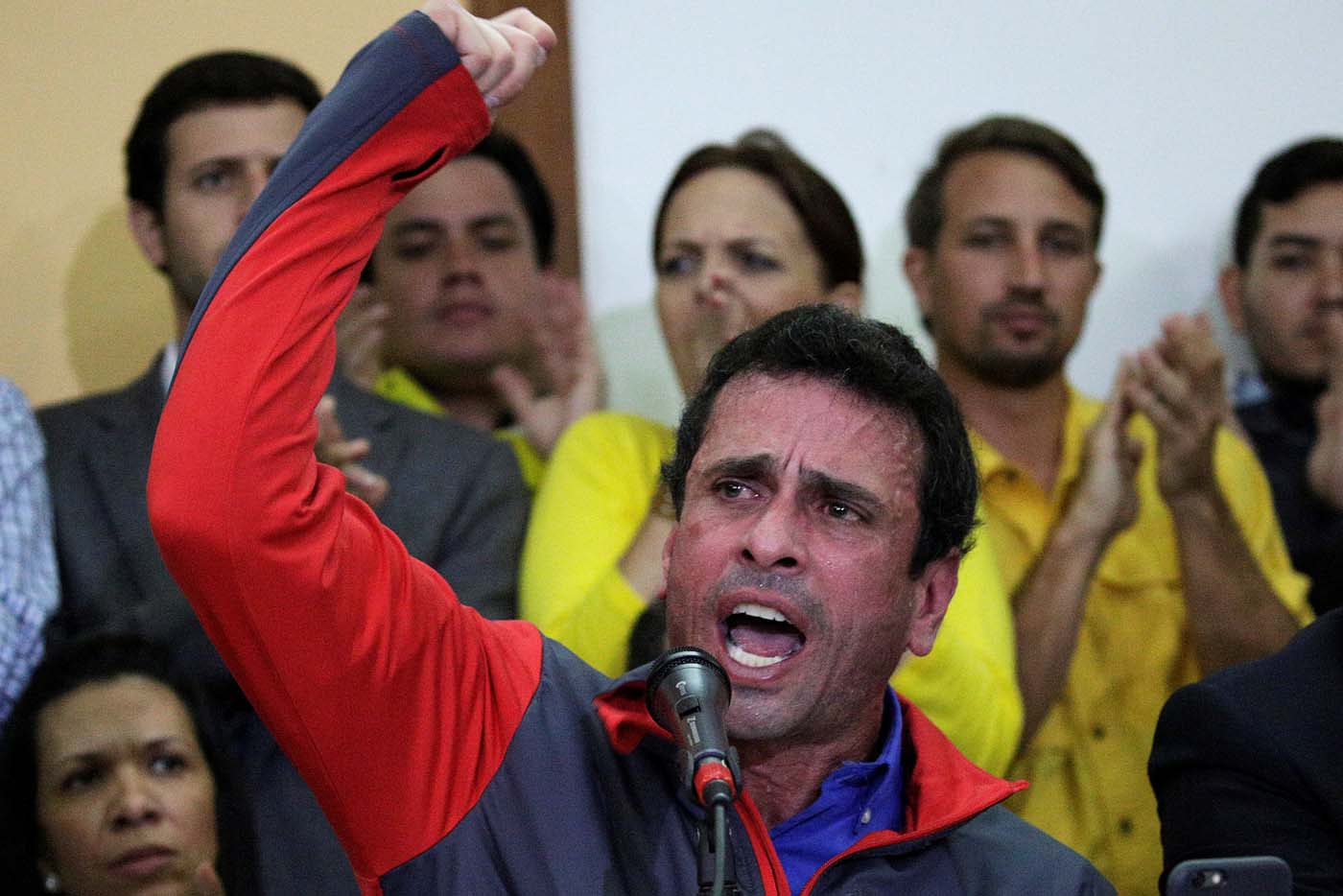 Capriles: Gobierno es el único culpable de la devaluación de nuestra moneda