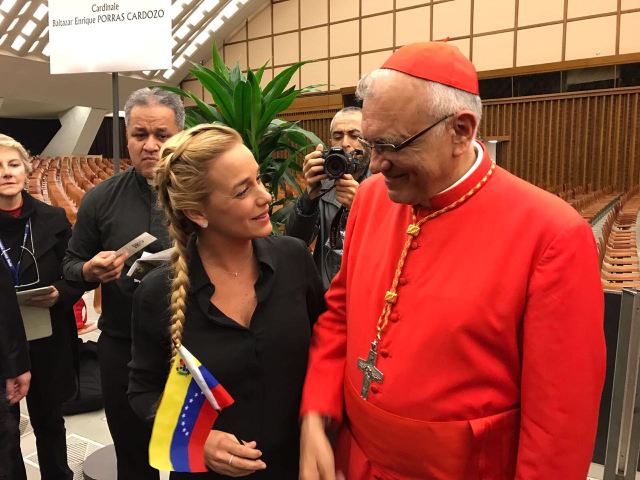 Lilian Tintori junto al Cardenal Baltazar Porras 