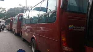 Así llenará el oficialismo la Bolívar en Caracas: Con autobuses desde el interior #19Abr