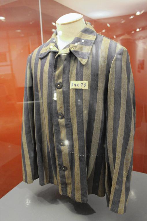mc--holocaust-jacket-found-at-rummage-sale-20161122