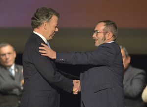 Gobierno de Colombia y Farc firman acuerdo definitivo de paz