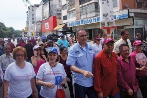 Carlos Blanco: Maduro se come las hostias y no paga diezmo