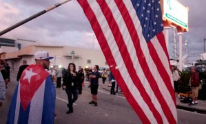 Florida es campo de una batalla electoral entre puertorriqueños y cubanos