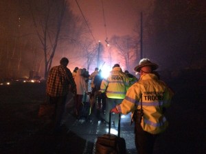 Trece personas murieron en devastador incendio forestal en Tennessee