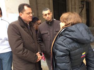 Mitzy, Lilian y Antonieta reunidas con parlamentarios en el Vaticano