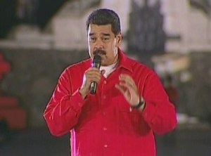 Maduro: Al que le conviene sentarse en el diálogo es a ellos, yo sé por qué lo digo