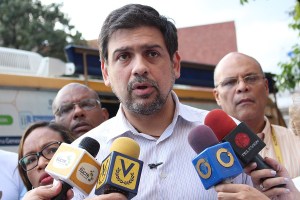 Unidad dice que Gobierno cumplió con el primero de los acuerdos: “Le quedan cuatro”