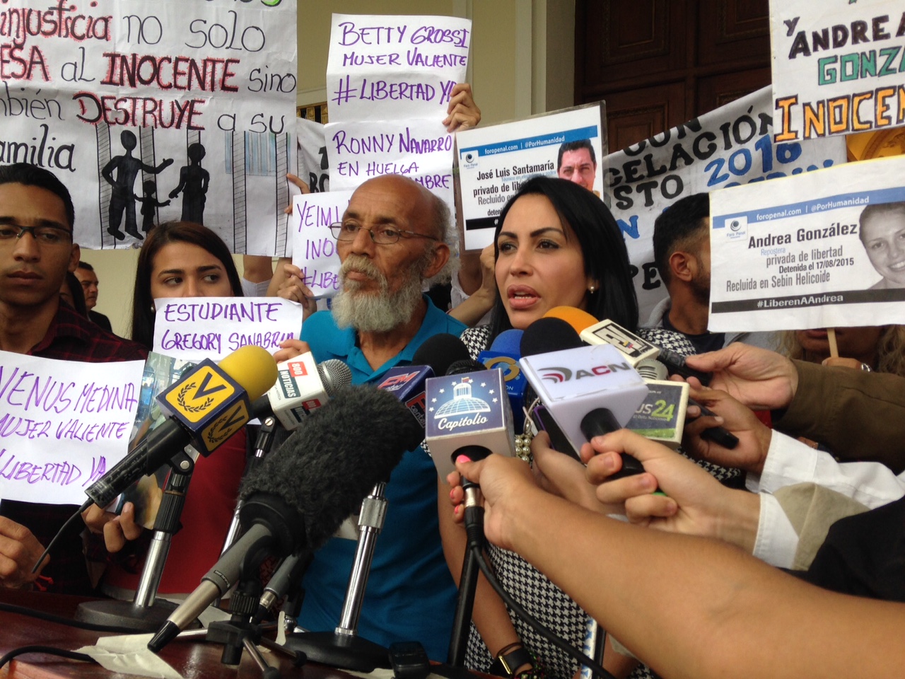 Delsa Solórzano: Es crítica la situación de los presos políticos en huelga de hambre
