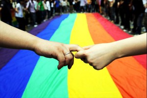 Miami Beach alza un reclamo por la igualdad en el desfile del Orgullo Gay