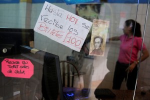 Metro de Caracas recibirá billetes de 100 bolívares hasta este jueves