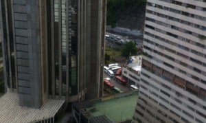 ¡Ya no los esconden! Así de “felices” llegan autobuses a Caracas para marcha chavista #17D