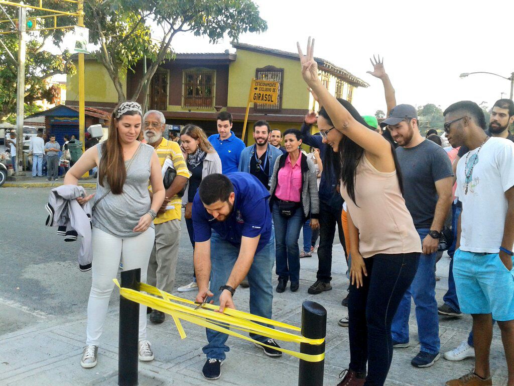Cientos de vecinos y visitantes participaron en la segunda edición de El Calvario Puertas Abiertas en El Hatillo