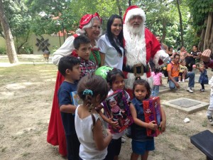 UNT Solidario donó juguetes para los niños víctimas de las OLP