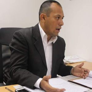 AP Táchira: El gobernador solo entregó pernil a los militares y miles de famillas se quedaron sin recibirlo