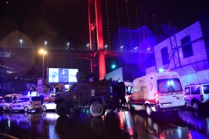 Representantes de distintos países se solidarizan con víctimas de ataque en Estambul