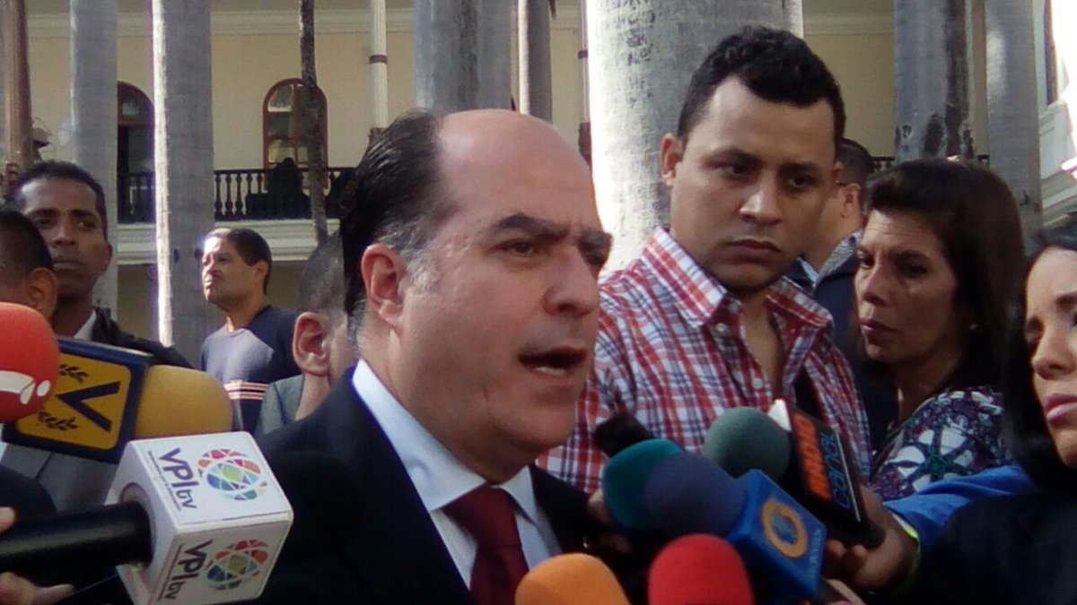 Julio Borges: Esta AN fue electa por 14 millones de venezolanos y le pertenece al pueblo (Videos)