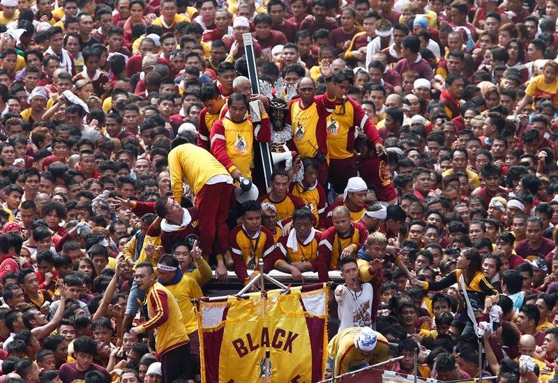El Nazareno Negro, una procesión de alto riesgo en Filipinas (Fotos)