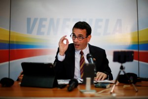 Presentación de Henrique Capriles es pública, según la Contraloría