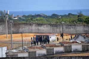 Policía brasileña retoma el control en cárcel en la que murieron diez presos