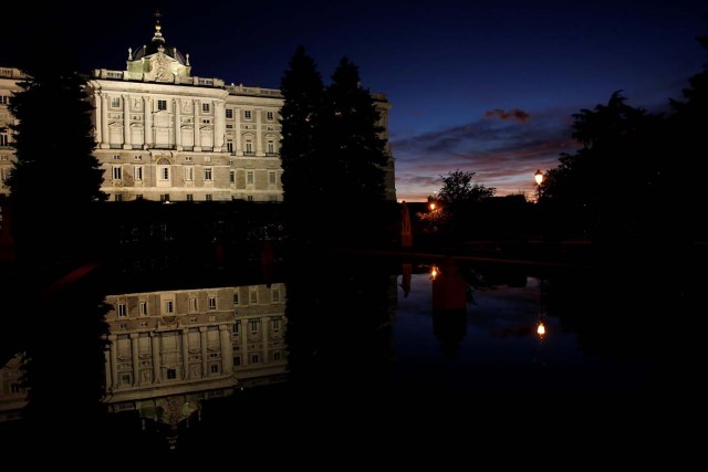 The Royal Palace is seen in Madrid, Spain January 16, 2017. REUTERS/Juan Medina