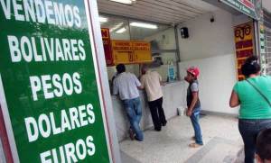 Venezolanos no pueden cambiar bolívares a pesos en el Norte de Santander