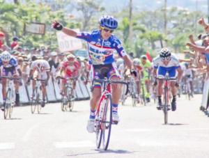 Jonathan Salinas triunfó en la octava etapa de la Vuelta al Táchira