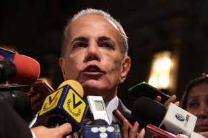 Manuel Rosales: Estaré al lado de todas las luchas democráticas, pero sin violencia
