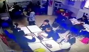 Momento en que un alumno le dispara a su maestra y a sus compañeros en Monterrey (VIDEO)