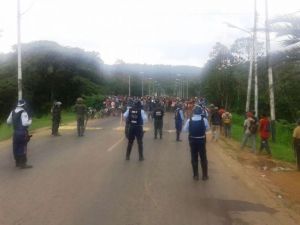Matan a un comerciante y a un policía regional en El Callao