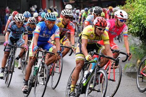 Jhonathan Salinas conserva liderato en penúltima etapa de la Vuelta al Táchira