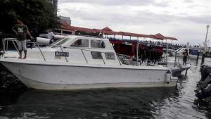 Tres muertos y seis desaparecidos tras naufragar barco turístico en Malasia