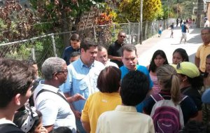 Adrian Lovera: La basura supera al techo en Las Mayas y Jorge Rodríguez se hace el ciego