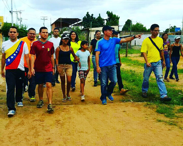 Prensa-Gente-de-Guayana,-Villa-Bahia