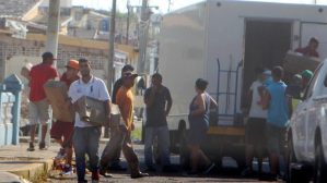 Saquean camión con chuletas en Maracaibo
