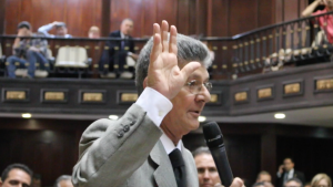 Ramos Allup: Parlamentarios que siguen el juego del Gobierno necesitarán inmunidad