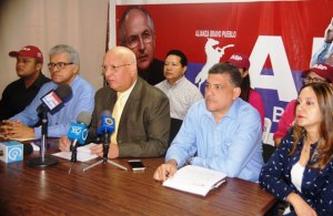 Alcides Padilla: Gobierno pidió al TSJ para Benavides Torres lo que le negó al Alcalde Ledezma