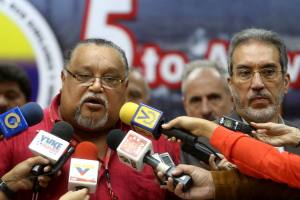 Federación de Trabajadores Petroleros de Venezuela cerró sus puertas, según sindicalista Iván Freites