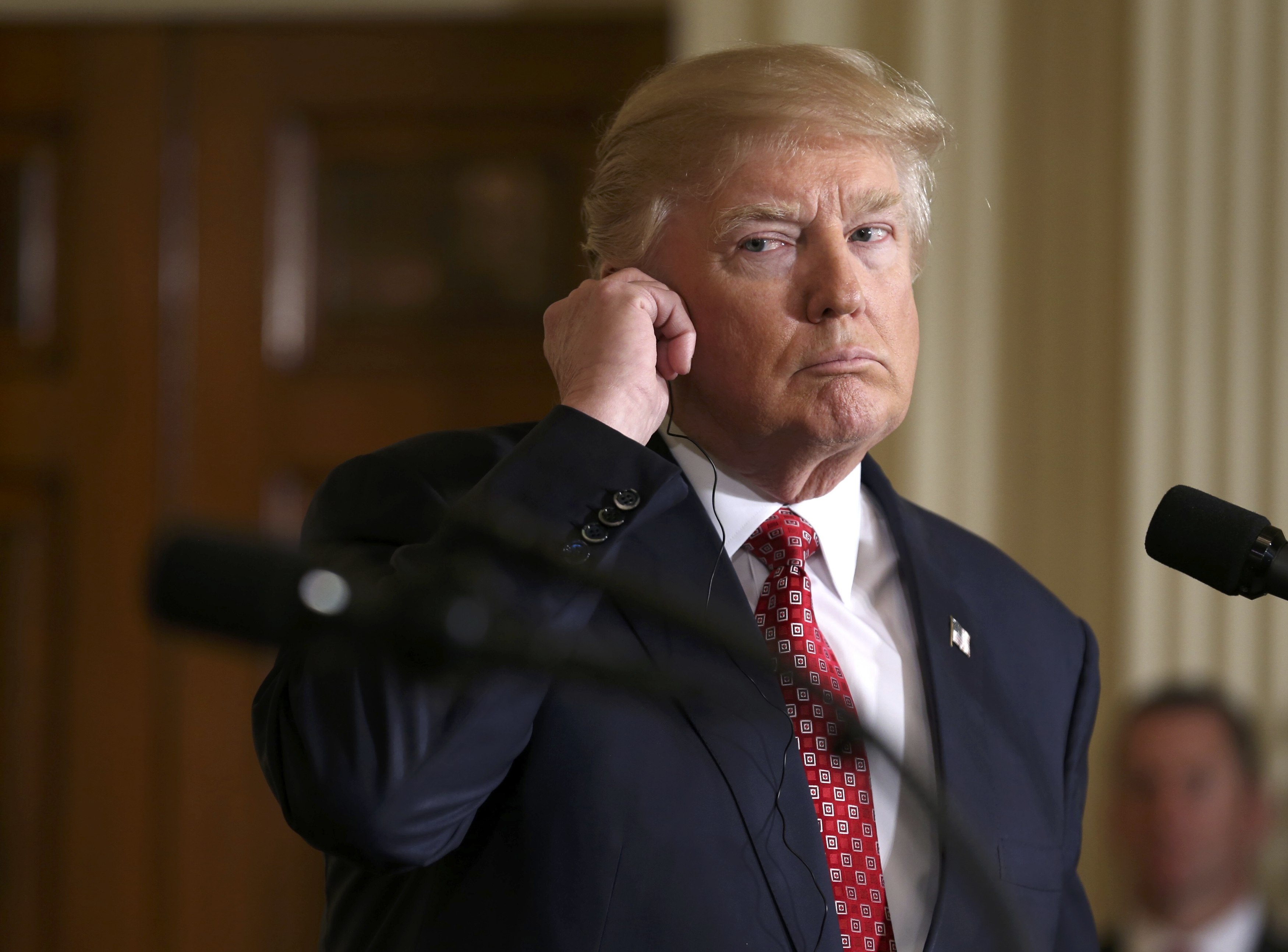Trump insiste en que buscará en tribunales restaurar su veto migratorio