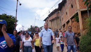 Richard Blanco: Artimañas del CNE son para eliminar a los partidos políticos