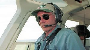 Harrison Ford casi provoca un accidente aéreo al equivocarse de pista de aterrizaje