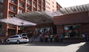 Unos tres neonatos mueren por día en el Hospital Razetti de Barcelona