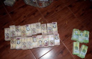 Las 30 toneladas de billetes venezolanos serán contadas en Asunción
