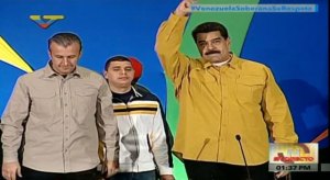 Maduro y El Aissami se ponen las alpargatas y bailan samba para el arranque del Carnaval (Video)