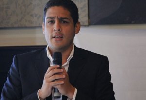 Olivares: Que nos quiten la luz no va a cambiar el desastre de lo que ocurre en Vargas y en Venezuela