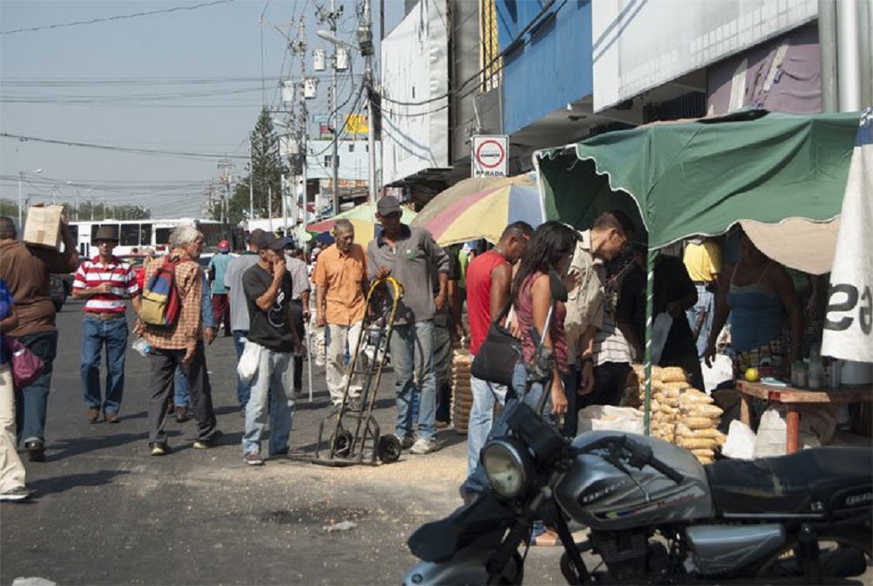 Crecen los mercados callejeros en Barquisimeto