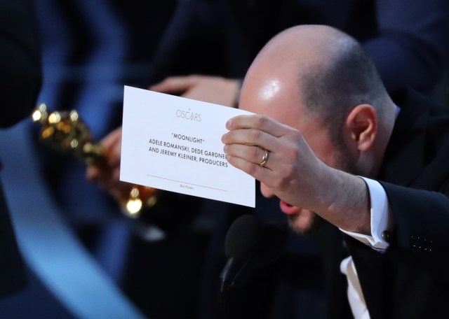 89th Academy Awards - Oscars Awards Show - Producer Jordon Horowitz holds up the card for the Best Picture winner Moonlight. REUTERS/Lucy Nicholson