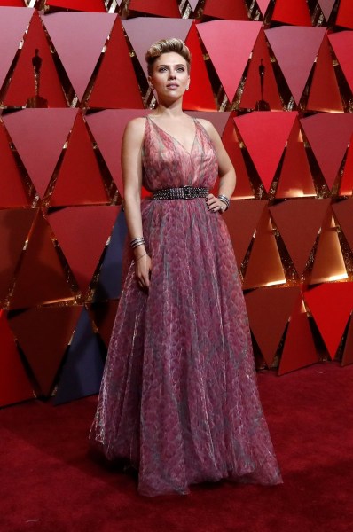 REFILE - CORRECTING ID TO ACTRESS SCARLETT JOHANSSON - 89th Academy Awards - Oscars Red Carpet Arrivals - Hollywood, California, U.S. - 26/02/17 - Actress Scarlett Johansson.
