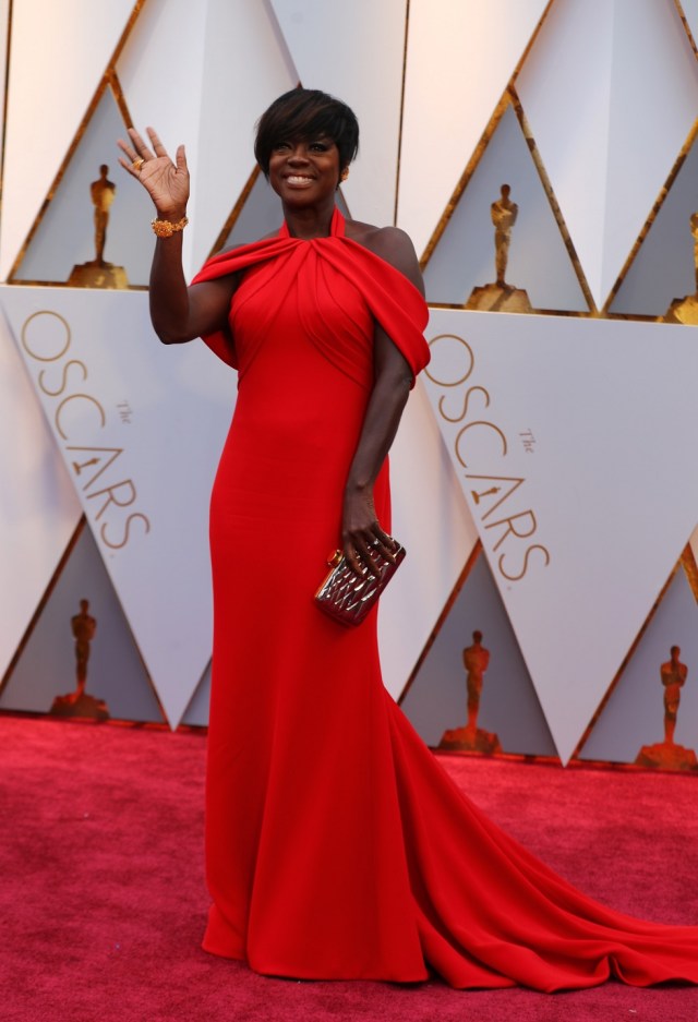 89th Academy Awards - Oscars Red Carpet Arrivals - Hollywood, California, U.S. - 26/02/17 - Actress Viola Davis. REUTERS/Mike Blake