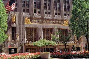 El legendario hotel Waldorf Astoria de Nueva York cierra para una renovación