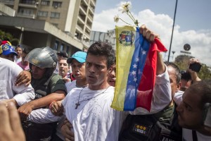 Leopoldo López: La calle es la salida, sigamos organizándola y masificándola